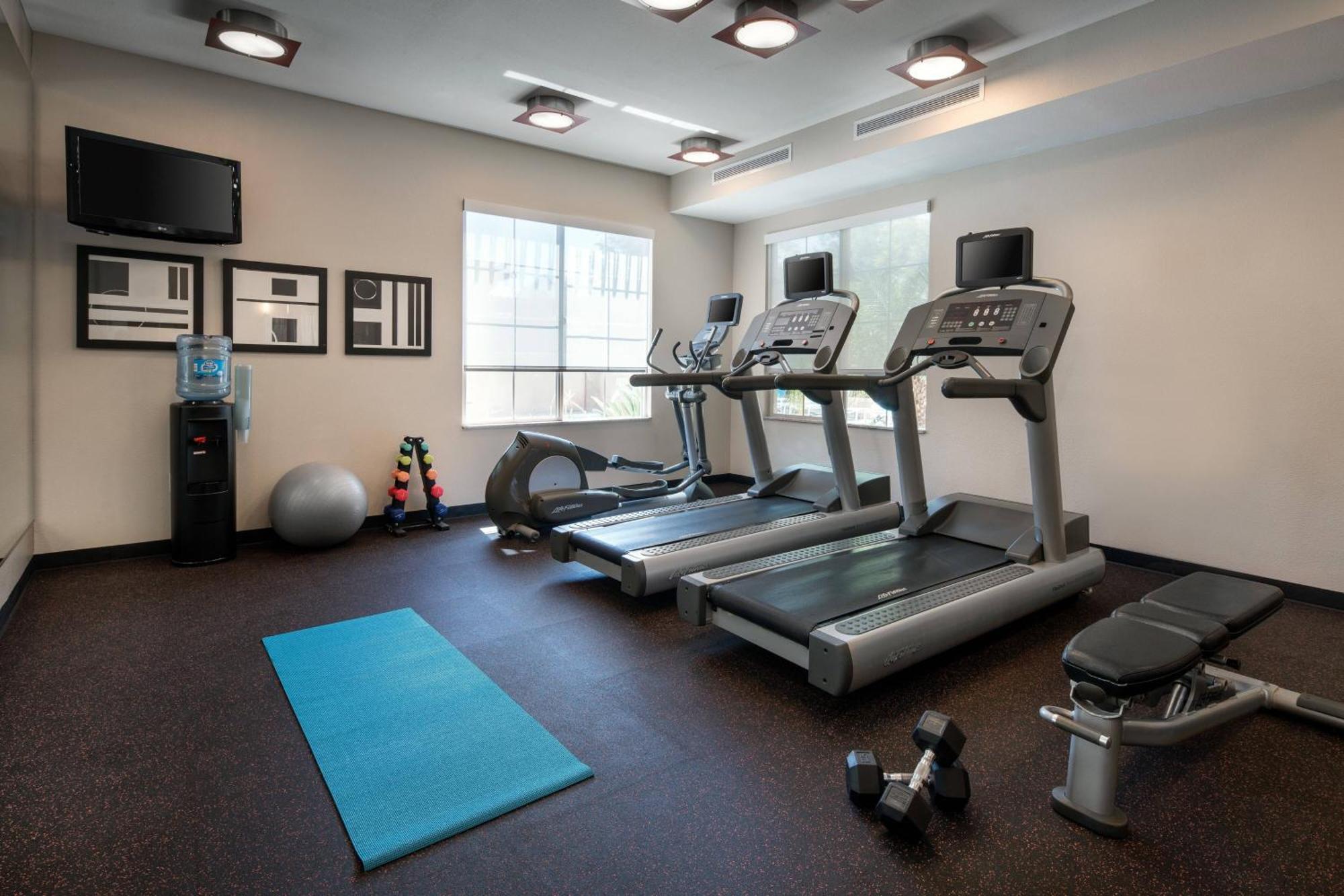 Towneplace Suites By Marriott San Diego Carlsbad / Vista Extérieur photo