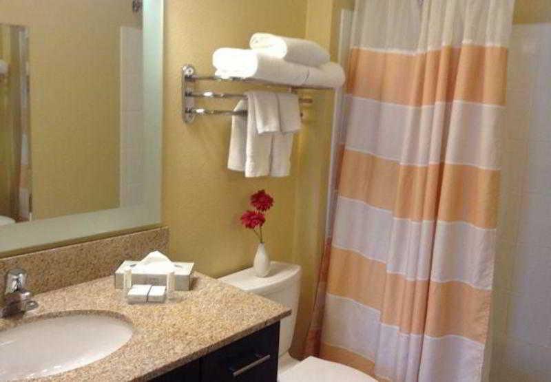 Towneplace Suites By Marriott San Diego Carlsbad / Vista Extérieur photo